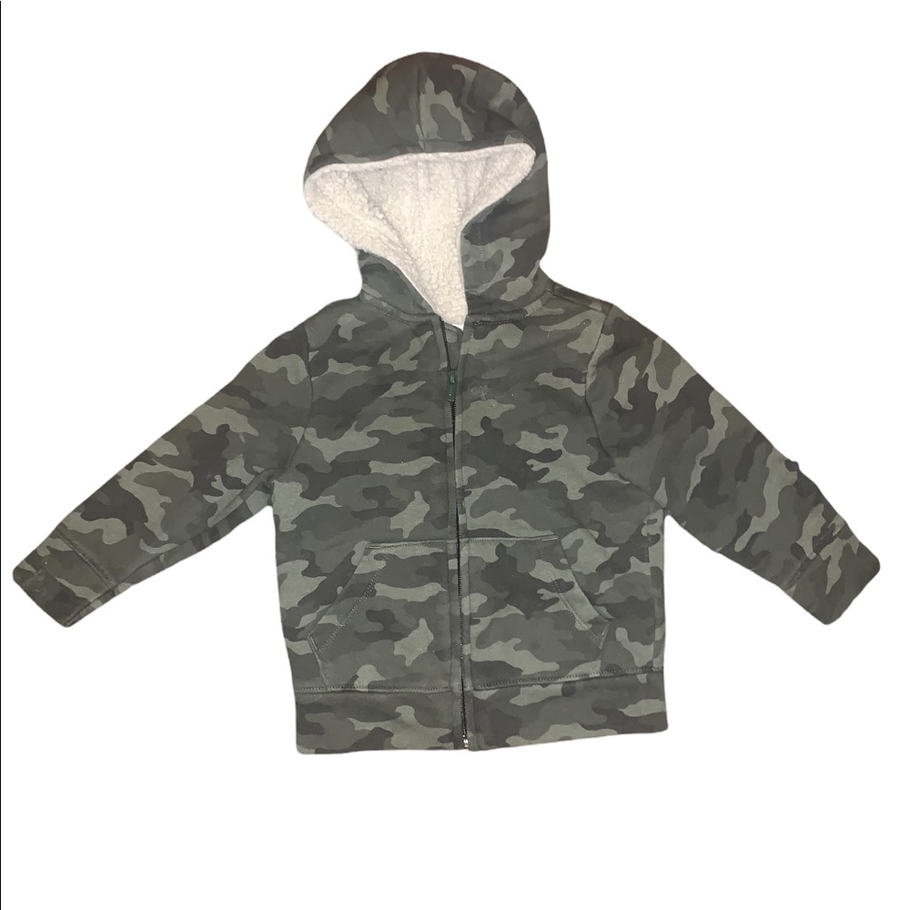 Old Navy camo & sherpa jacket